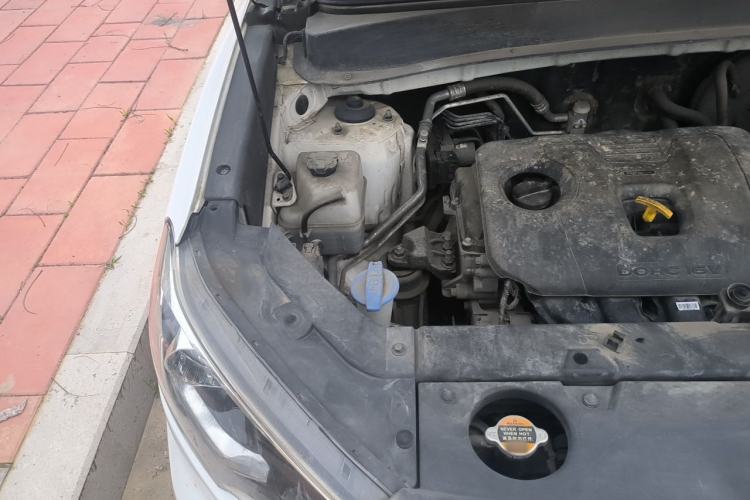 Used Hyundai ix35 2019 2.0L Automatic 2WD Zhiyong·Changxiang Edition China VI Standard Engine Bay Right