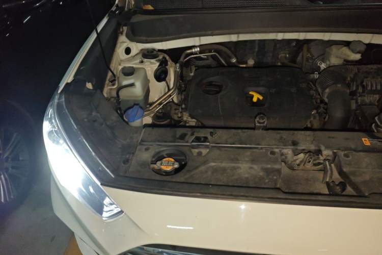 Used Hyundai ix35 2019 2.0L Automatic 2WD Zhiyong·Changxiang Edition China VI Standard Engine Bay Right