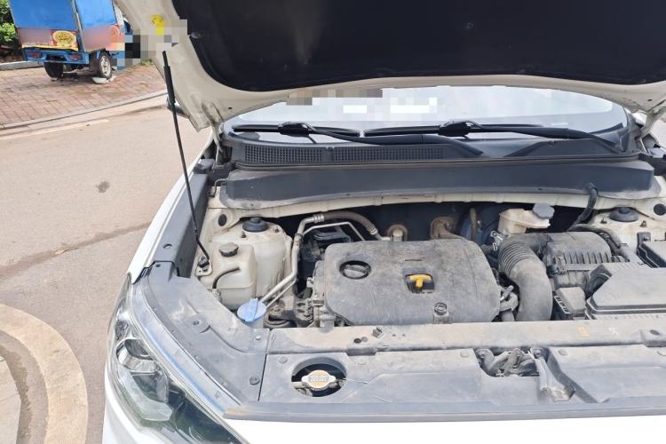 Used Hyundai ix35 2019 2.0L Automatic 2WD Zhiyong·Changxiang Edition China VI Standard Engine Bay Right