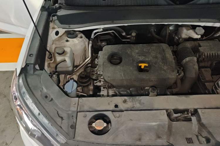 Used Hyundai ix35 2019 2.0L Automatic 2WD Zhiyong·Changxiang Edition China VI Standard Engine Bay Right