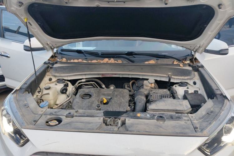Used Hyundai ix35 2019 2.0L Automatic 2WD Zhiyong·Changxiang Edition China VI Standard Engine Bay
