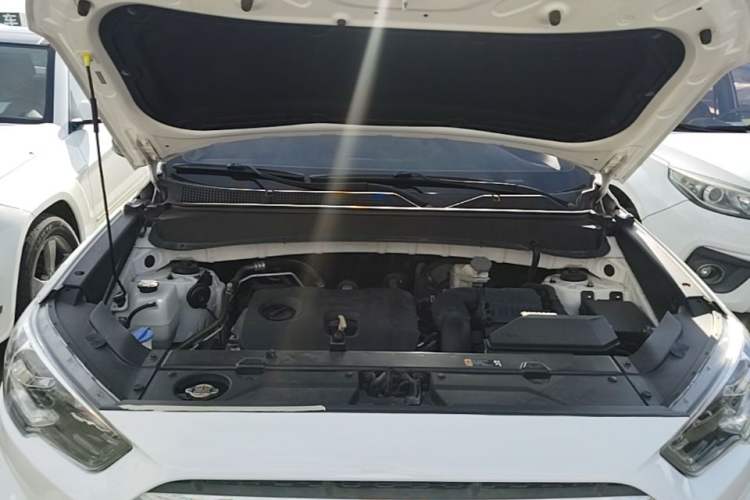 Used Hyundai ix35 2019 2.0L Automatic 2WD Zhiyong·Changxiang Edition China VI Standard Engine Bay