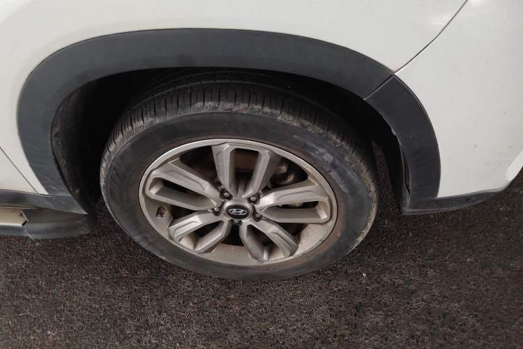 Used Hyundai ix35 2019 2.0L Automatic 2WD Zhiyong·Changxiang Edition China V Standard Exterior 1