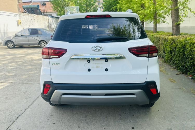 Used Hyundai ix35 2019 2.0L Automatic 2WD Zhiyong·Changxiang Edition China VI Standard Exterior 1
