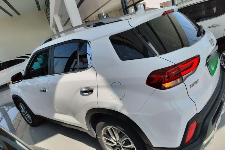 Used Hyundai ix35 2019 2.0L Automatic 2WD Zhiyong·Changxiang Edition China VI Standard Exterior 3