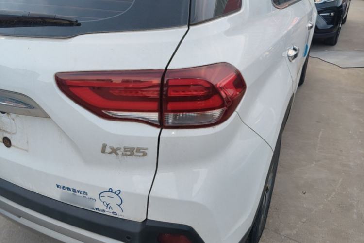 Used Hyundai ix35 2019 2.0L Automatic 2WD Zhiyong·Changxiang Edition China VI Standard Exterior 3