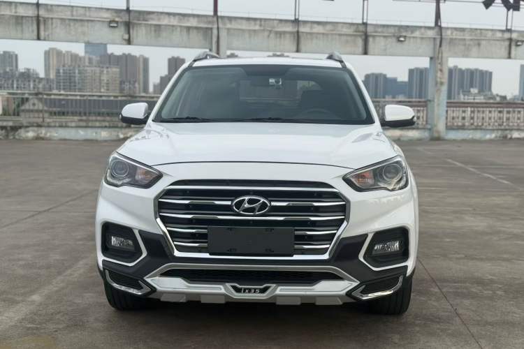 Used Hyundai ix35 2019 2.0L Automatic 2WD Zhiyong·Changxiang Edition China VI Standard Exterior 4