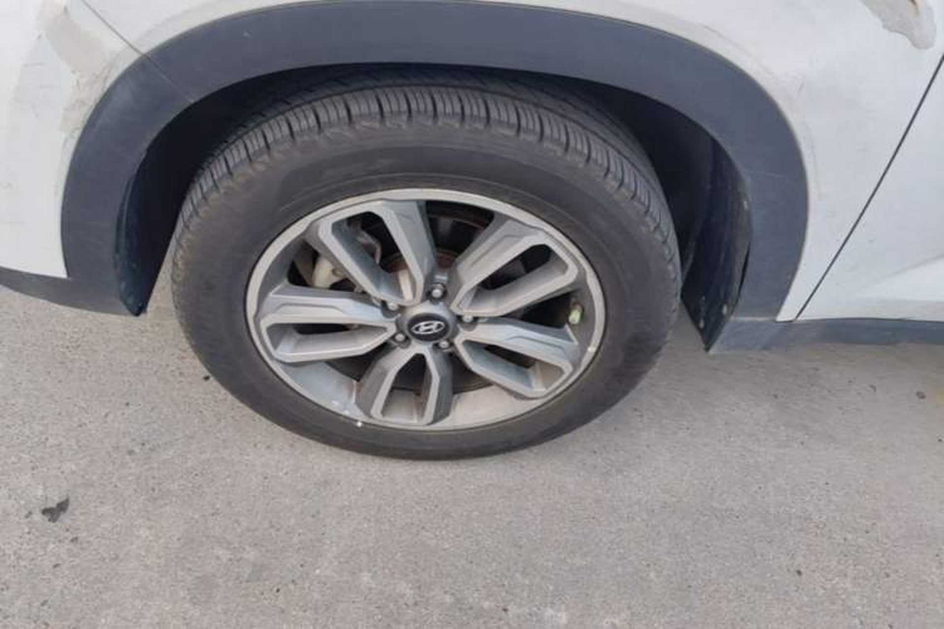 Used Hyundai ix35 2019 2.0L Automatic 2WD Zhiyong·Changxiang Edition China VI Standard Exterior 4