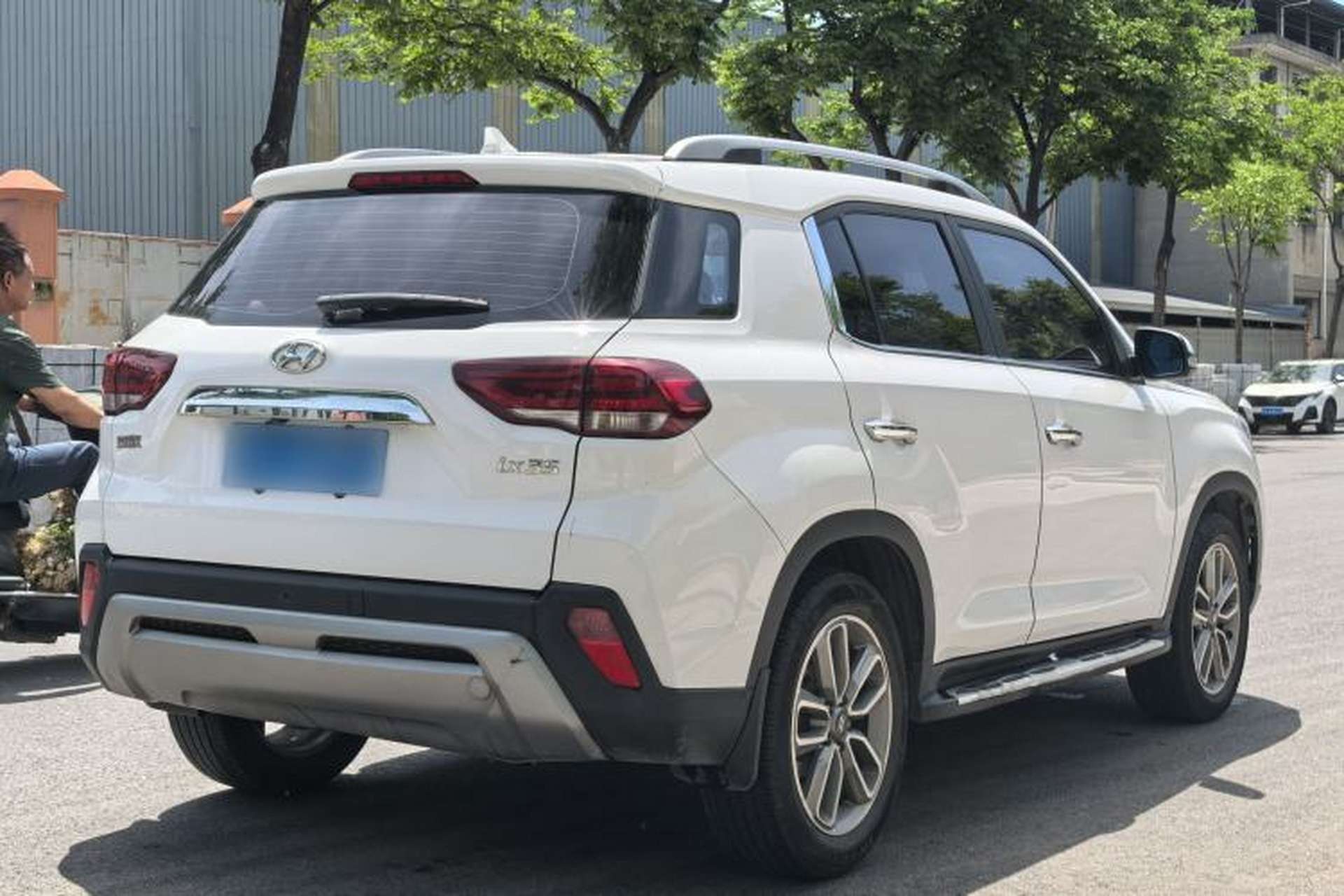 Used Hyundai ix35 2019 2.0L Automatic 2WD Zhiyong·Changxiang Edition China V Standard Exterior 5