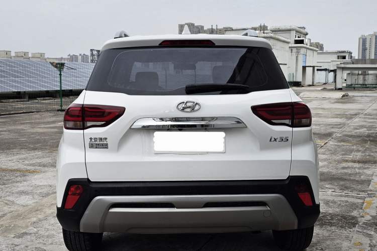 Used Hyundai ix35 2019 2.0L Automatic 2WD Zhiyong·Changxiang Edition China VI Standard Exterior 5