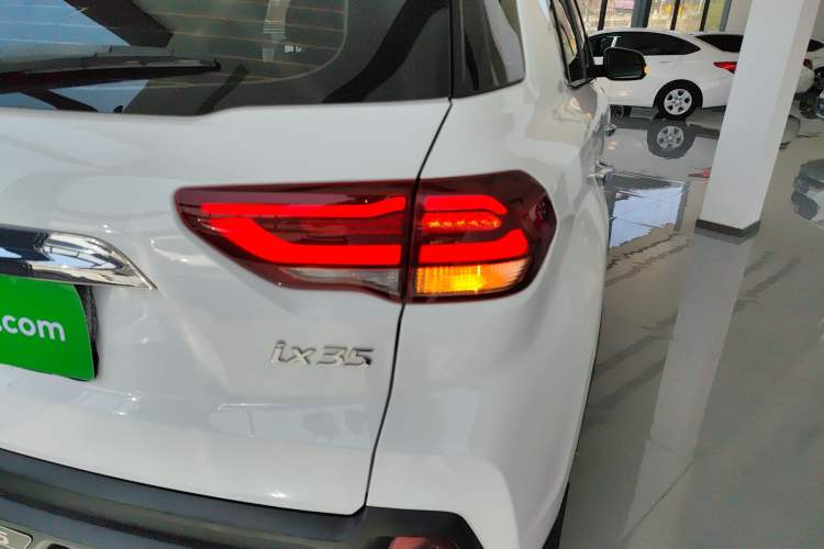 Used Hyundai ix35 2019 2.0L Automatic 2WD Zhiyong·Changxiang Edition China VI Standard Exterior 6