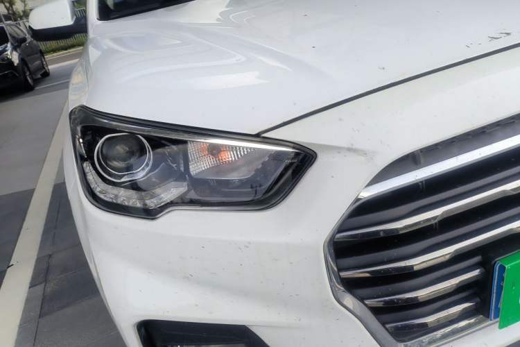 Used Hyundai ix35 2019 2.0L Automatic 2WD Zhiyong·Changxiang Edition China VI Standard Exterior 6