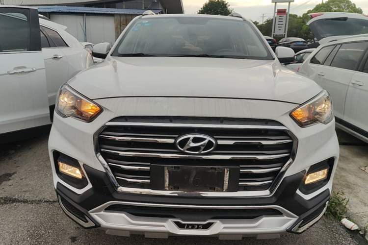 Used Hyundai ix35 2019 2.0L Automatic 2WD Zhiyong·Changxiang Edition China V Standard Front