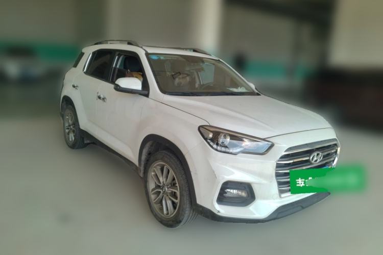 Used Hyundai ix35 2019 2.0L Automatic 2WD Zhiyong·Changxiang Edition China V Standard Front Right 45 Deg
