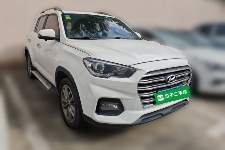 Used Hyundai ix35 2019 2.0L Automatic 2WD Zhiyong·Changxiang Edition China V Standard Front Right 45 Deg