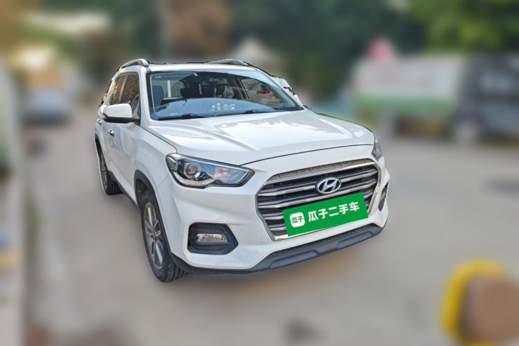 Used Hyundai ix35 2019 2.0L Automatic 2WD Zhiyong·Changxiang Edition China V Standard Front Right 45 Deg