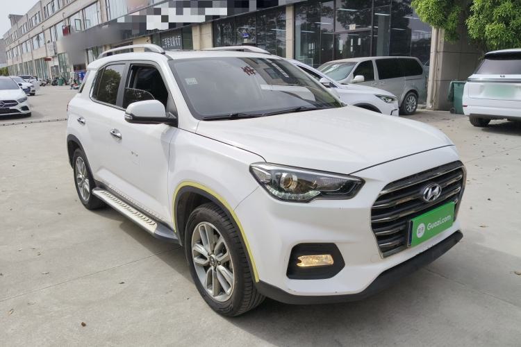 Used Hyundai ix35 2019 2.0L Automatic 2WD Zhiyong·Changxiang Edition China V Standard Front Right 45 Deg