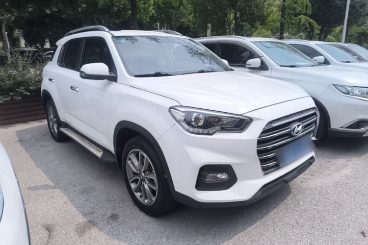 Used Hyundai ix35 2019 2.0L Automatic 2WD Zhiyong·Changxiang Edition China VI Standard Front Right 45 Deg