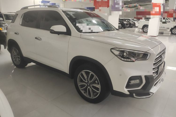 Used Hyundai ix35 2019 2.0L Automatic 2WD Zhiyong·Changxiang Edition China V Standard Front Right 45 Deg