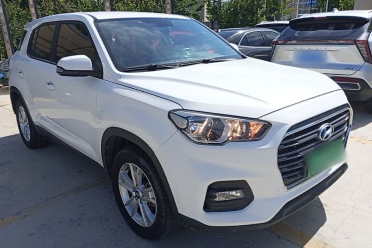 Used Hyundai ix35 2019 2.0L Automatic 2WD Zhiyong·Changzhi Edition China V Standard Front Right 45 Deg
