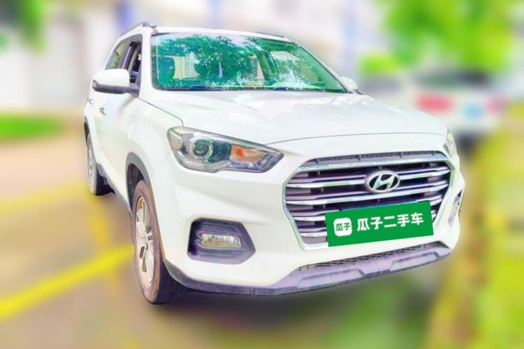 Used Hyundai ix35 2019 2.0L Automatic 2WD Zhiyong·Changxiang Edition China V Standard Front Right 45 Deg