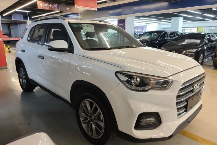 Used Hyundai ix35 2019 2.0L Automatic 2WD Zhiyong·Changxiang Edition China V Standard Front Right 45 Deg