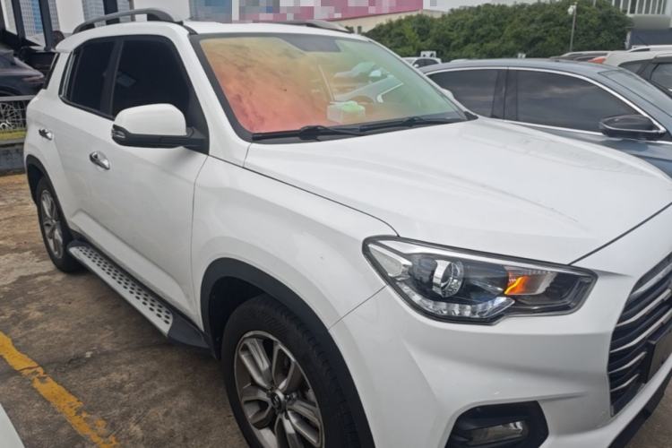 Used Hyundai ix35 2019 2.0L Automatic 2WD Zhiyong·Changxiang Edition China VI Standard Front Right 45 Deg