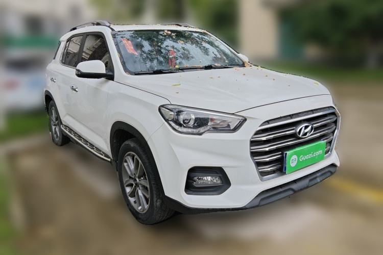 Used Hyundai ix35 2019 2.0L Automatic 2WD Zhiyong·Changxiang Edition China V Standard Front Right 45 Deg