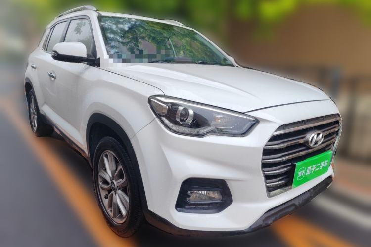 Used Hyundai ix35 2019 2.0L Automatic 2WD Zhiyong·Changxiang Edition China V Standard Front Right 45 Deg