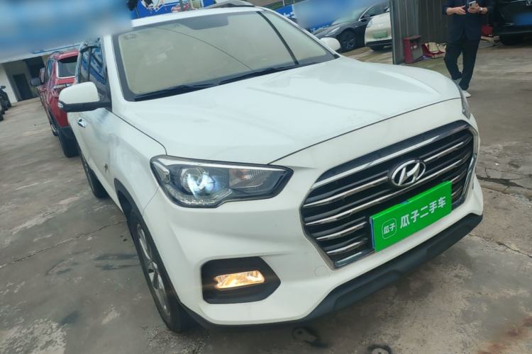 Used Hyundai ix35 2019 2.0L Automatic 2WD Zhiyong·Changxiang Edition China VI Standard Front Right 45 Deg
