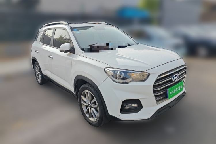 Used Hyundai ix35 2019 2.0L Automatic 2WD Zhiyong·Changxiang Edition China V Standard Front Right 45 Deg