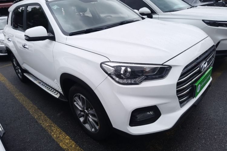 Used Hyundai ix35 2019 2.0L Automatic 2WD Zhiyong·Changxiang Edition China V Standard Front Right 45 Deg