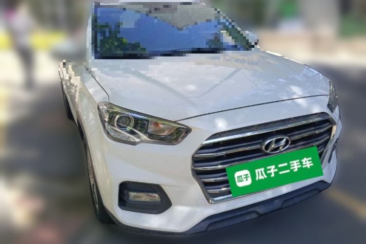 Used Hyundai ix35 2019 2.0L Automatic 2WD Zhiyong·Changxiang Edition China VI Standard Front Right 45 Deg