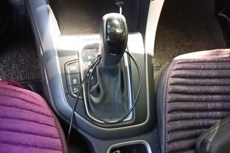 Used Hyundai ix35 2019 2.0L Automatic 2WD Zhiyong·Changxiang Edition China VI Standard Gear Lever