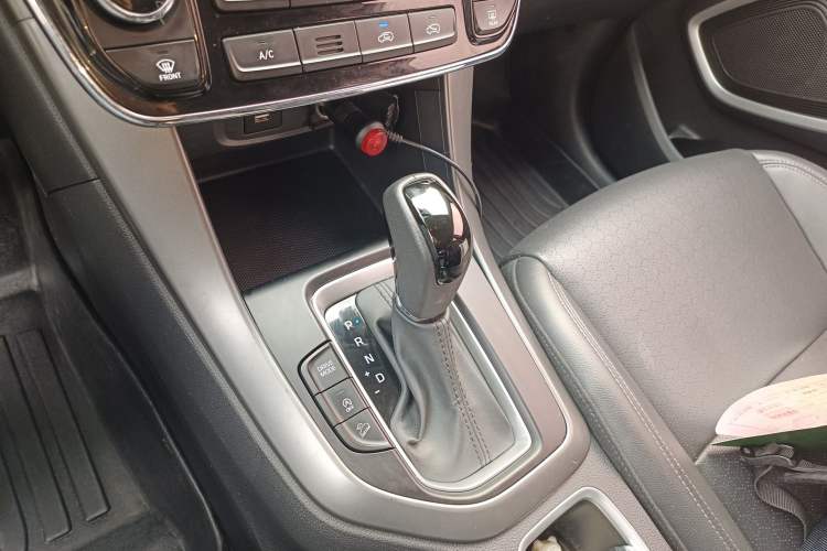 Used Hyundai ix35 2019 2.0L Automatic 2WD Zhiyong·Changxiang Edition China VI Standard Gear Lever