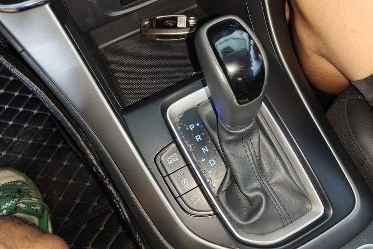 Used Hyundai ix35 2019 2.0L Automatic 2WD Zhiyong·Changxiang Edition China V Standard Gear Lever