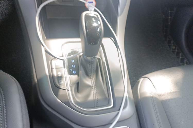 Used Hyundai ix35 2019 2.0L Automatic 2WD Zhiyong·Changxiang Edition China V Standard Gear Lever