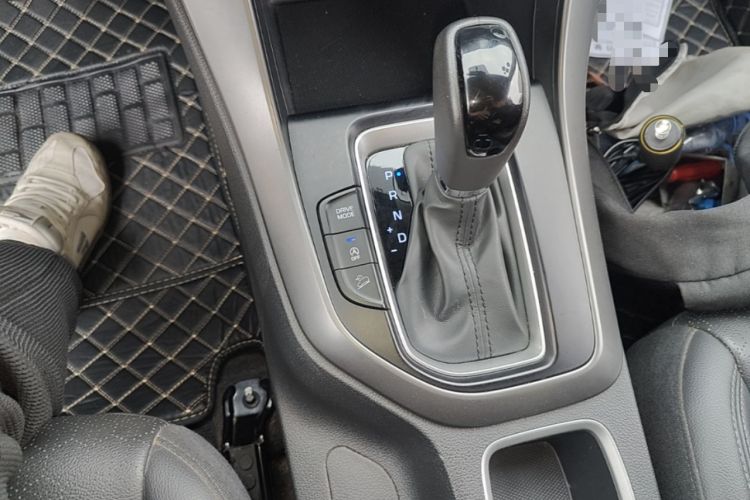 Used Hyundai ix35 2019 2.0L Automatic 2WD Zhiyong·Changxiang Edition China V Standard Gear Lever