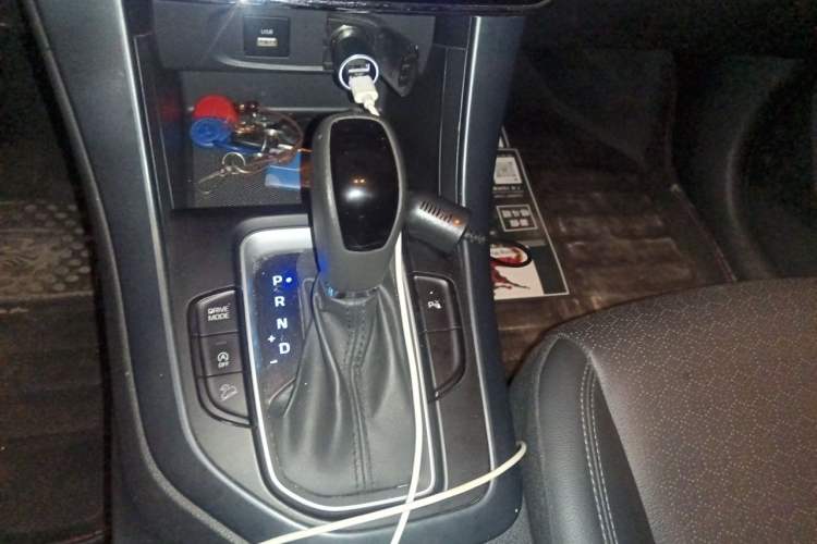 Used Hyundai ix35 2019 2.0L Automatic 2WD Zhiyong·Changxiang Edition China V Standard Gear Lever