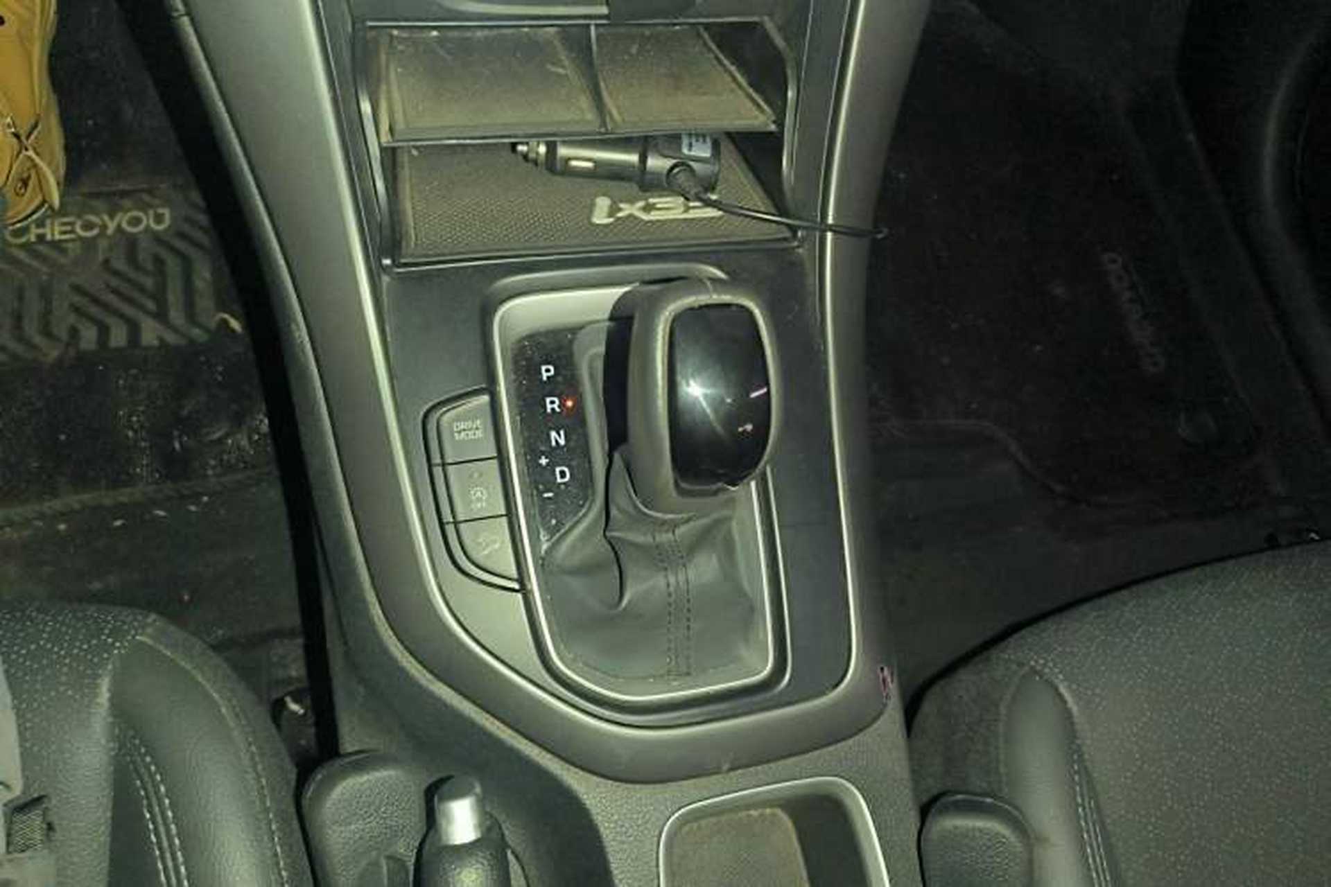 Used Hyundai ix35 2019 2.0L Automatic 2WD Zhiyong·Changxiang Edition China V Standard Gear Lever
