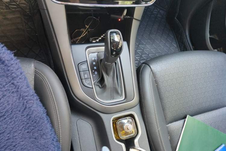 Used Hyundai ix35 2019 2.0L Automatic 2WD Zhiyong·Changxiang Edition China V Standard Gear Lever