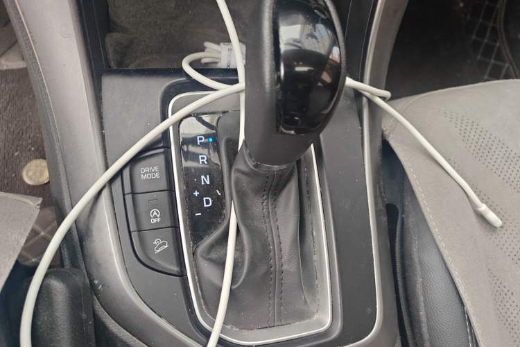 Used Hyundai ix35 2019 2.0L Automatic 2WD Zhiyong·Changxiang Edition China V Standard Gear Lever
