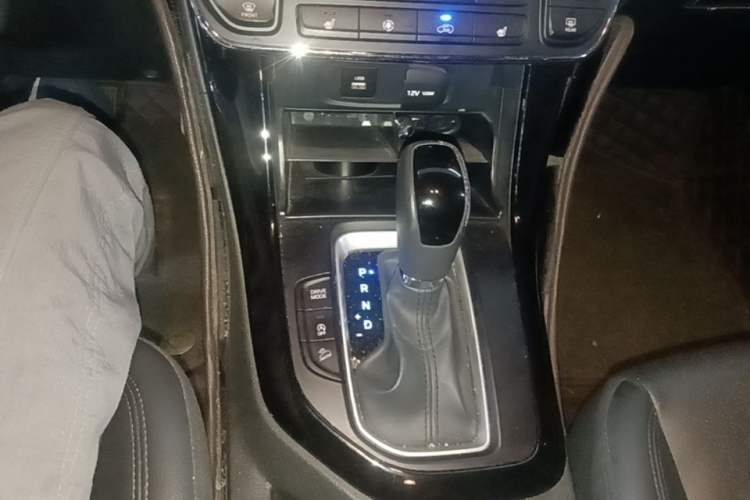 Used Hyundai ix35 2019 1.4T DCT Two-Wheel Drive Smart & Enjoyment Version China V Standard Gear Lever