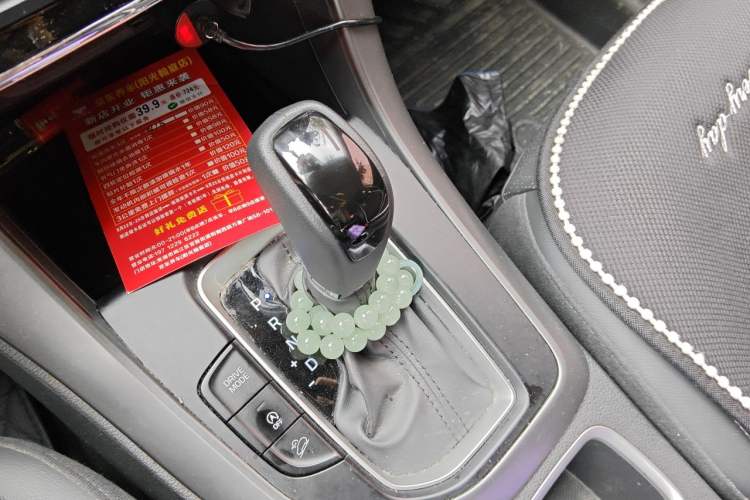 Used Hyundai ix35 2019 2.0L Automatic 2WD Zhiyong·Changxiang Edition China V Standard Gear Lever