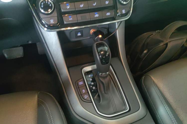 Used Hyundai ix35 2019 2.0L Automatic 2WD Zhiyong·Changxiang Edition China VI Standard Gear Lever