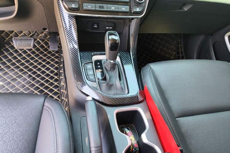 Used Hyundai ix35 2019 2.0L Automatic 2WD Zhiyong·Changxiang Edition China VI Standard Gear Lever