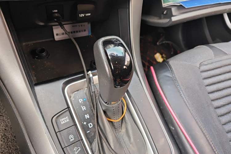 Used Hyundai ix35 2019 2.0L Automatic 2WD Zhiyong·Changxiang Edition China V Standard Gear Lever