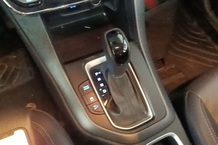 Used Hyundai ix35 2019 2.0L Automatic 2WD Zhiyong·Changxiang Edition China VI Standard Gear Lever