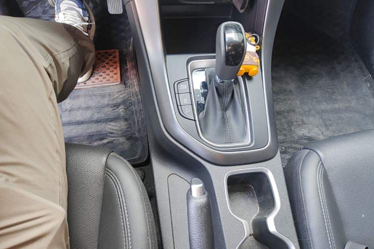 Used Hyundai ix35 2019 2.0L Automatic 2WD Zhiyong·Changxiang Edition China VI Standard Gear Lever