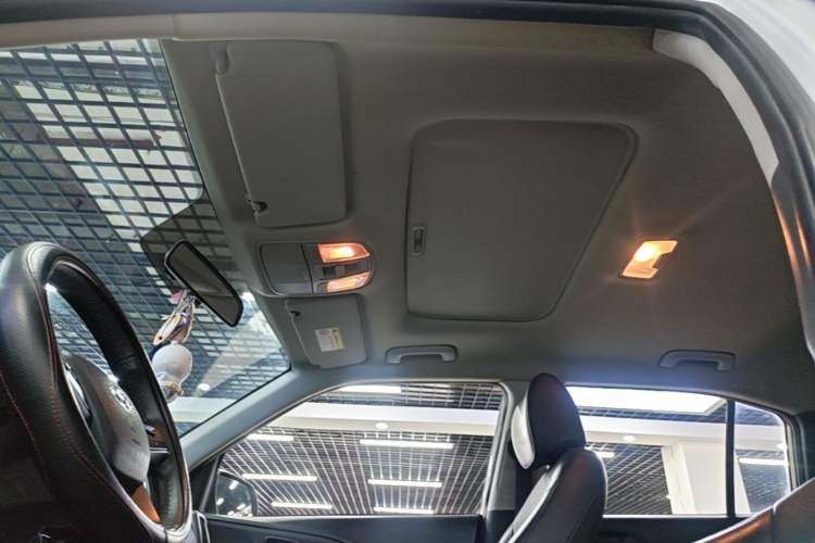 Used Hyundai ix35 2019 2.0L Automatic 2WD Zhiyong·Changxiang Edition China VI Standard Headliner